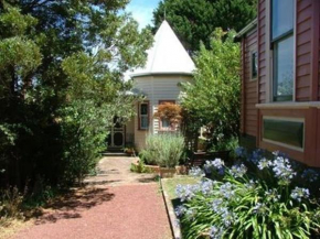 Braeside Garden Cottages